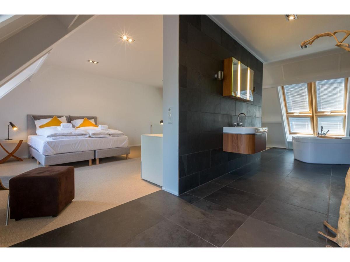 Superb Flat Only 150 Metres From Beach Domburg Ngoại thất bức ảnh
